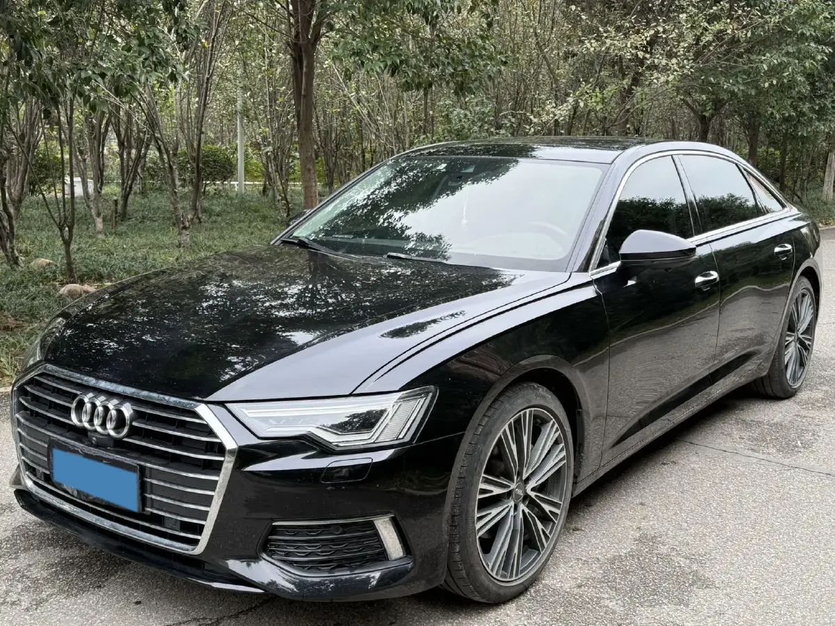2021 Audi A6L 2.0T 224HP L4 7DCT