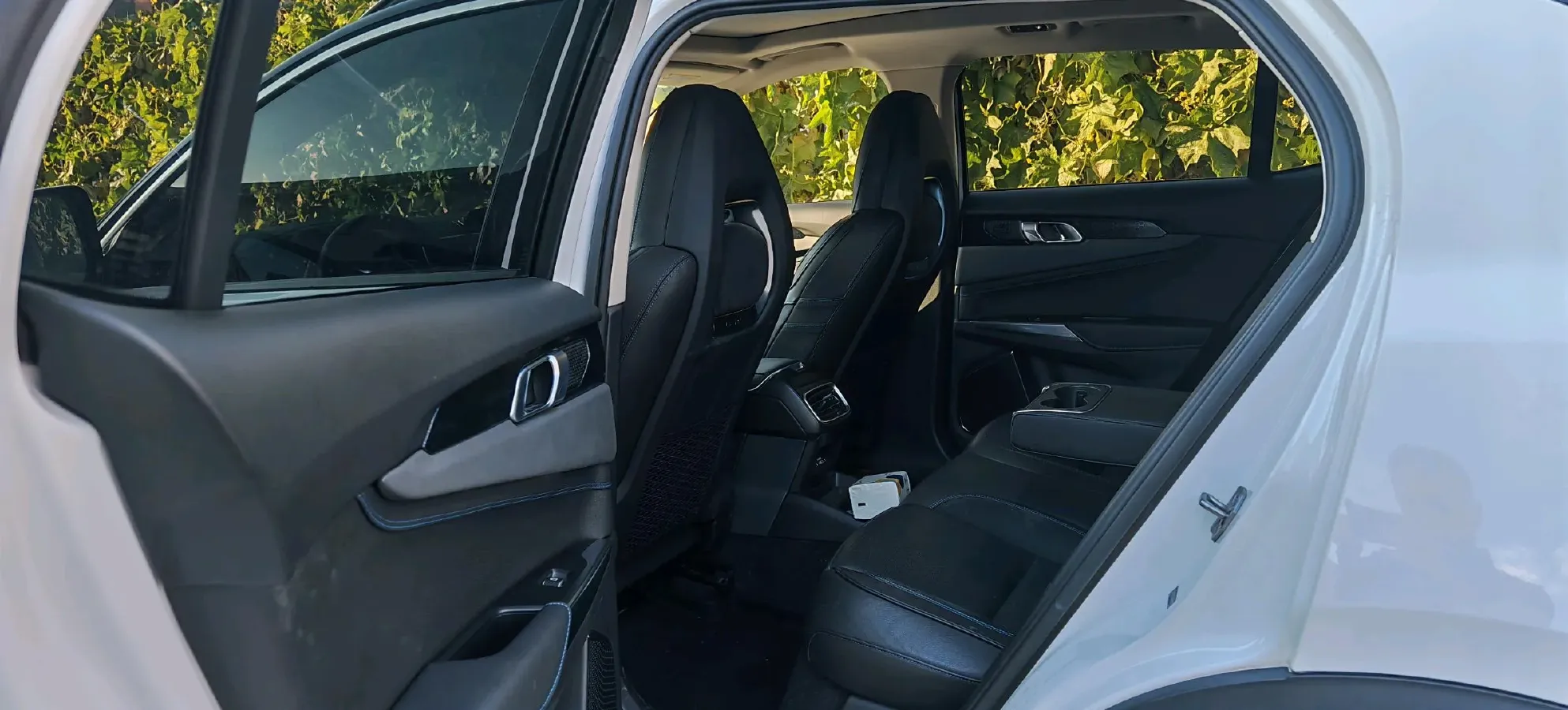 2018 LYNK&CO 01 EM-P 1.5T 180HP L3 7DCT PHEV 9.4KWH,autocango,china used car exporter,china ev exporter,chinese used car exporter,chinese used ev exporter