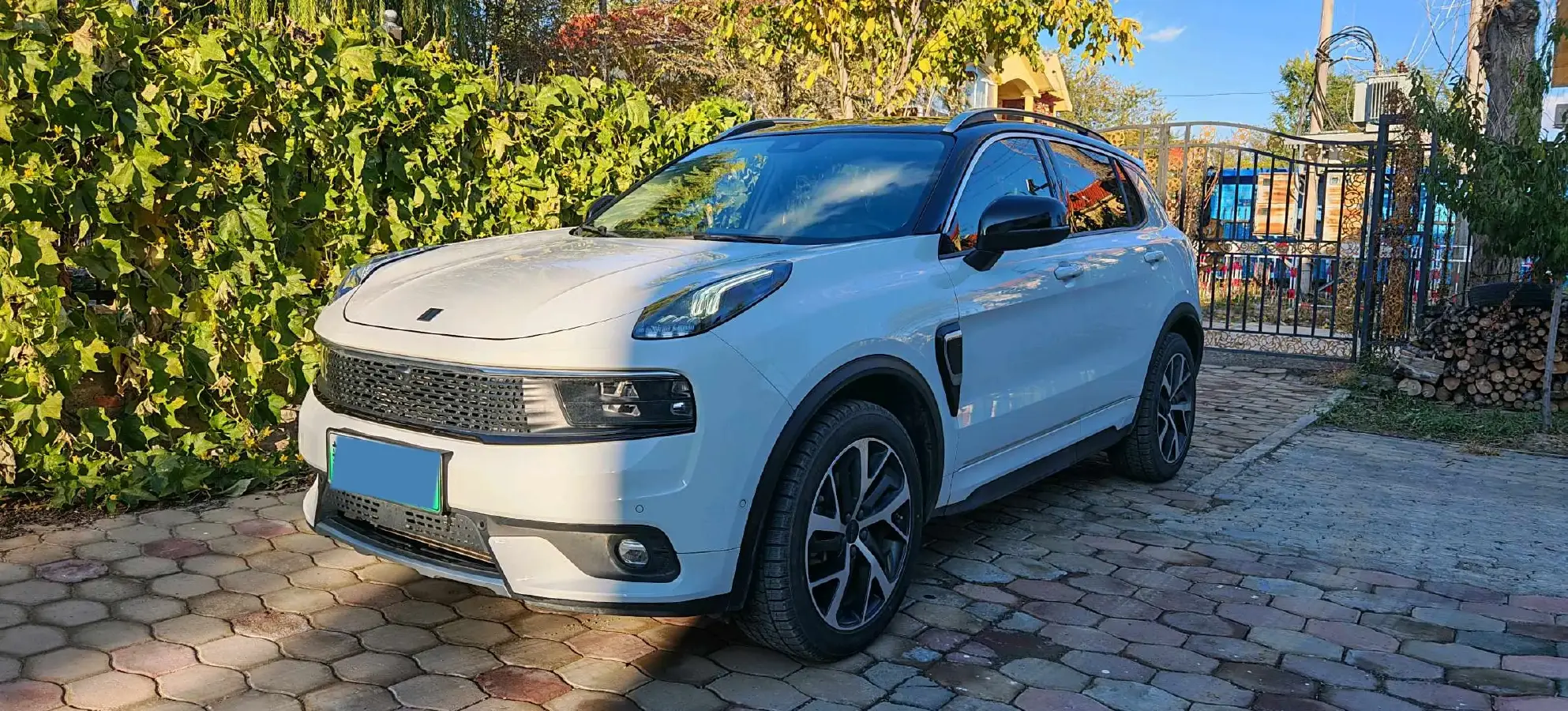 2018 LYNK&CO 01 EM-P 1.5T 180HP L3 7DCT PHEV 9.4KWH