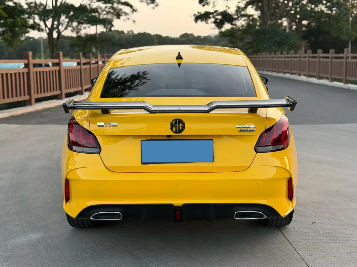 2022 MG 5 1.5T 173HP L4 7DCT,autocango,china used car exporter,china ev exporter,chinese used car exporter,chinese used ev exporter