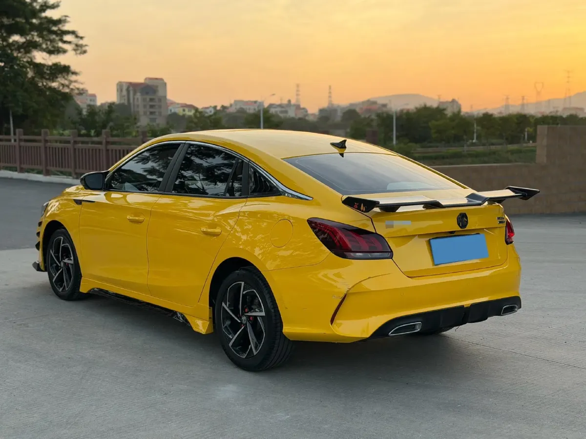 2022 MG 5 1.5T 173HP L4 7DCT,autocango,china used car exporter,china ev exporter,chinese used car exporter,chinese used ev exporter