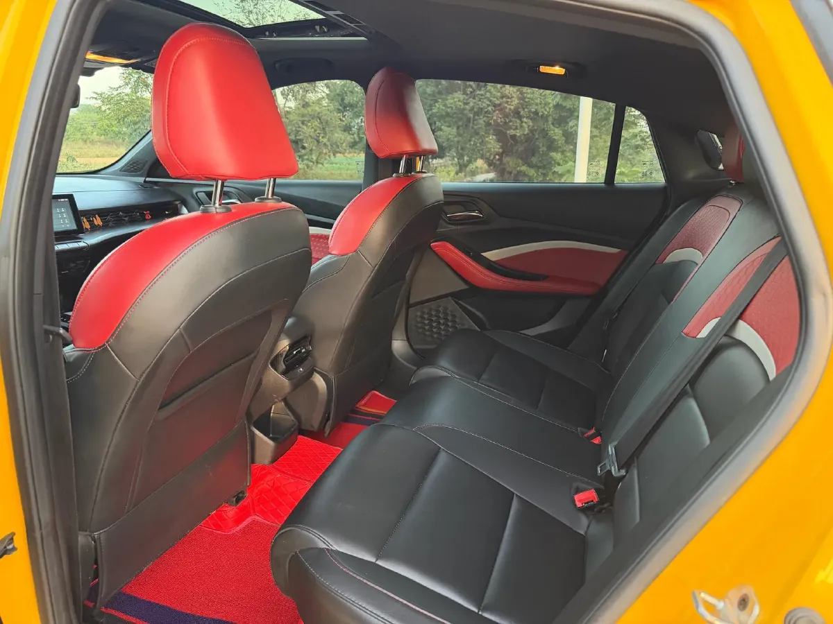 2022 MG 5 1.5T 173HP L4 7DCT,autocango,china used car exporter,china ev exporter,chinese used car exporter,chinese used ev exporter