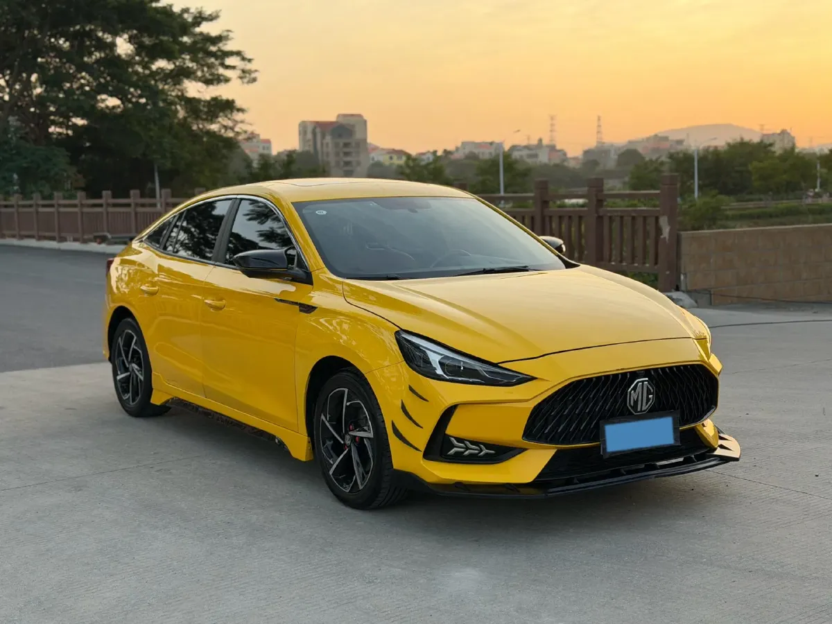 2022 MG 5 1.5T 173HP L4 7DCT,autocango,china used car exporter,china ev exporter,chinese used car exporter,chinese used ev exporter
