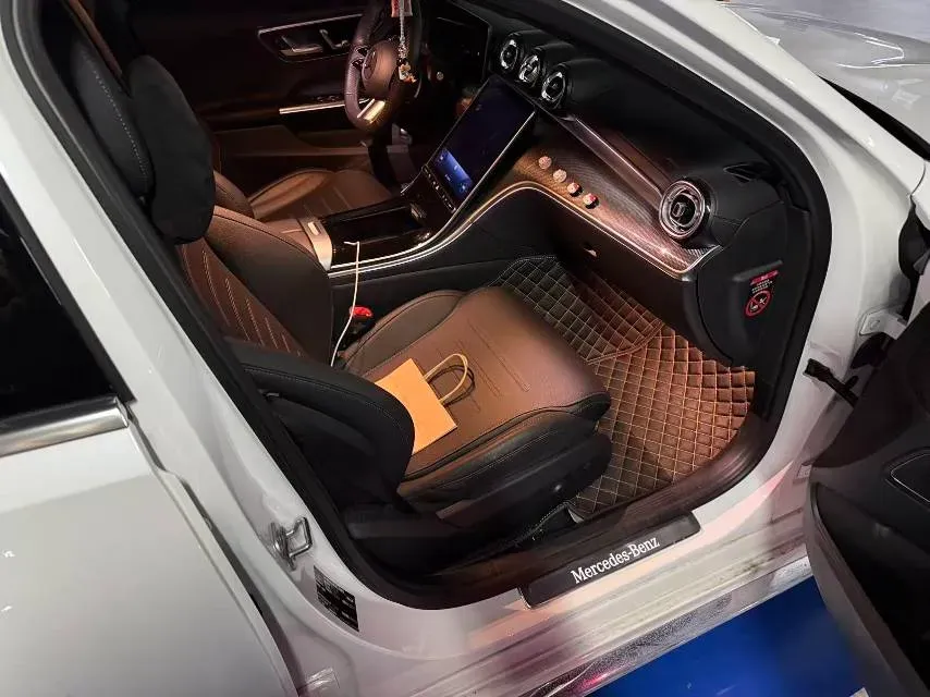 2024 Mercedes-Benz C Class 1.5T 204HP L4 9AT,autocango,china used car exporter,china ev exporter,chinese used car exporter,chinese used ev exporter