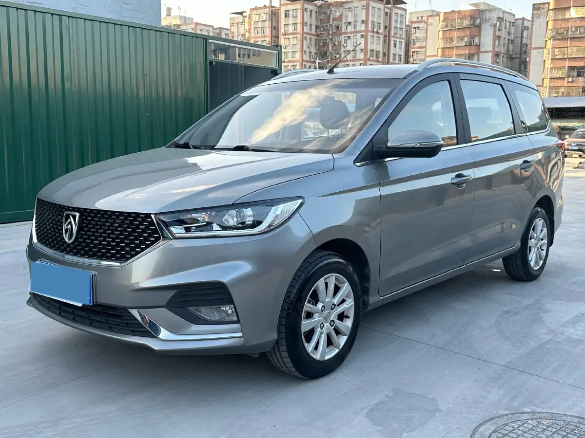 2019 BaoJun 360 1.5L 105HP L4 6MT
