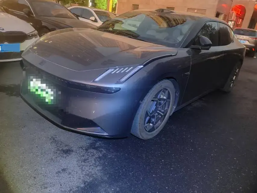 2024 LYNK&CO Z10 BEV 95KWH