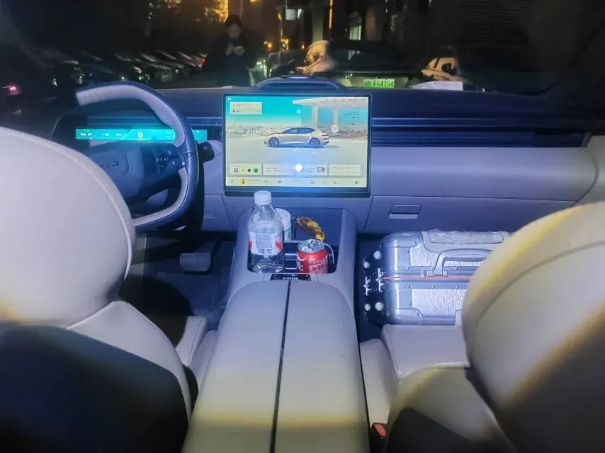 2024 LYNK&CO Z10 BEV 95KWH,autocango,china used car exporter,china ev exporter,chinese used car exporter,chinese used ev exporter