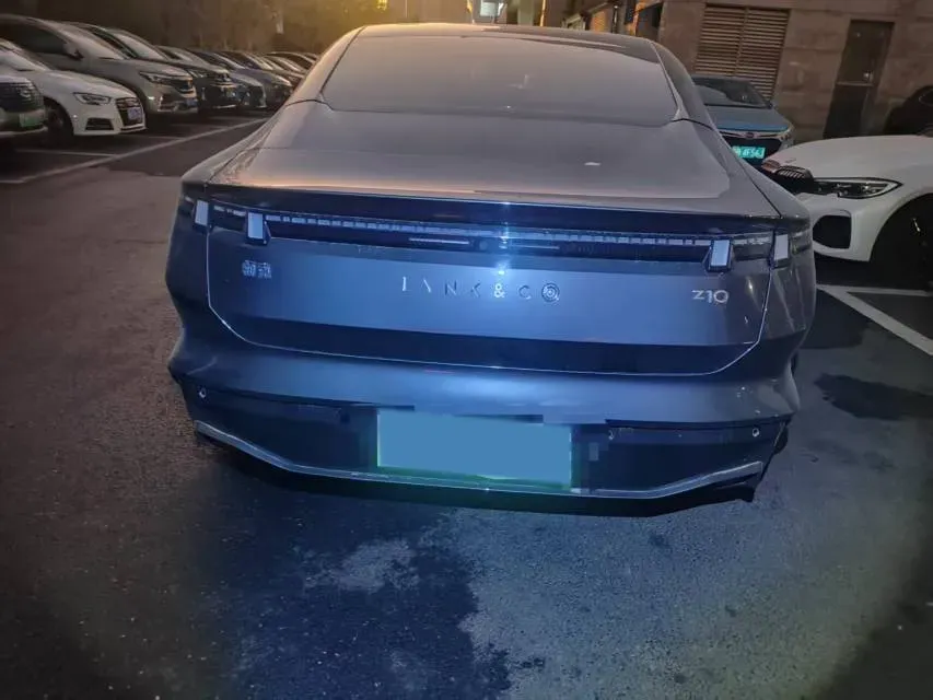 2024 LYNK&CO Z10 BEV 95KWH,autocango,china used car exporter,china ev exporter,chinese used car exporter,chinese used ev exporter