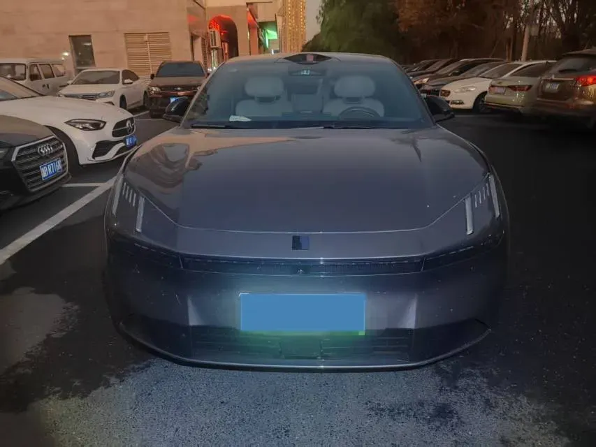 2024 LYNK&CO Z10 BEV 95KWH,autocango,china used car exporter,china ev exporter,chinese used car exporter,chinese used ev exporter