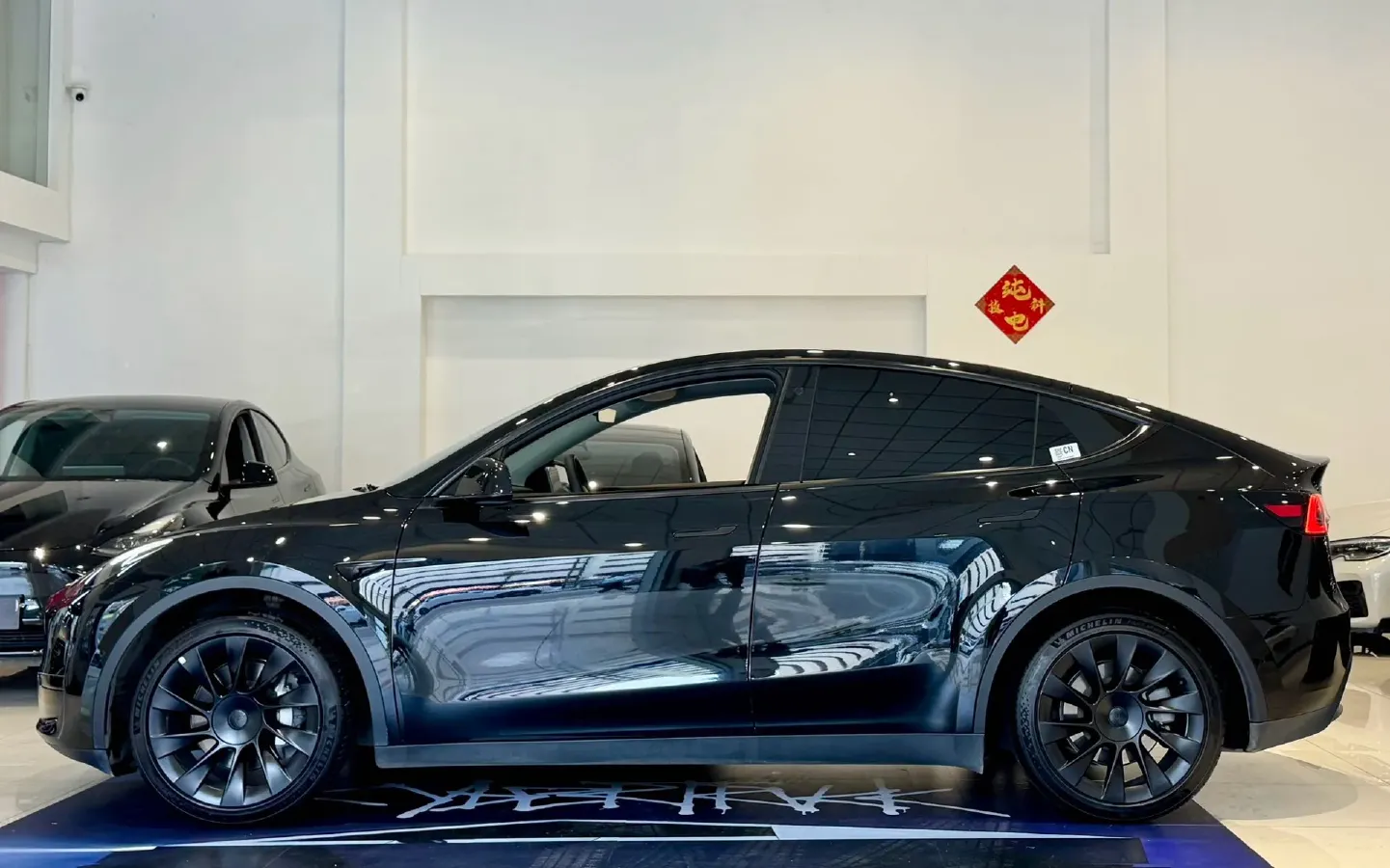 2022 Tesla Model Y BEV 60KWH,autocango,china used car exporter,china ev exporter,chinese used car exporter,chinese used ev exporter