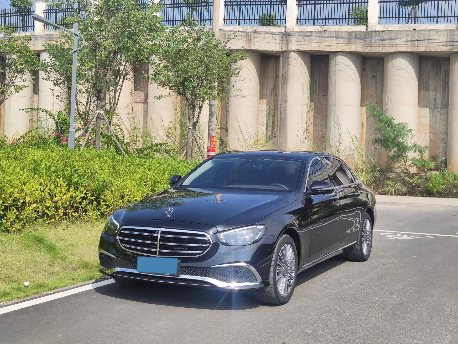 2021 MERCEDES-BENZ E view 1