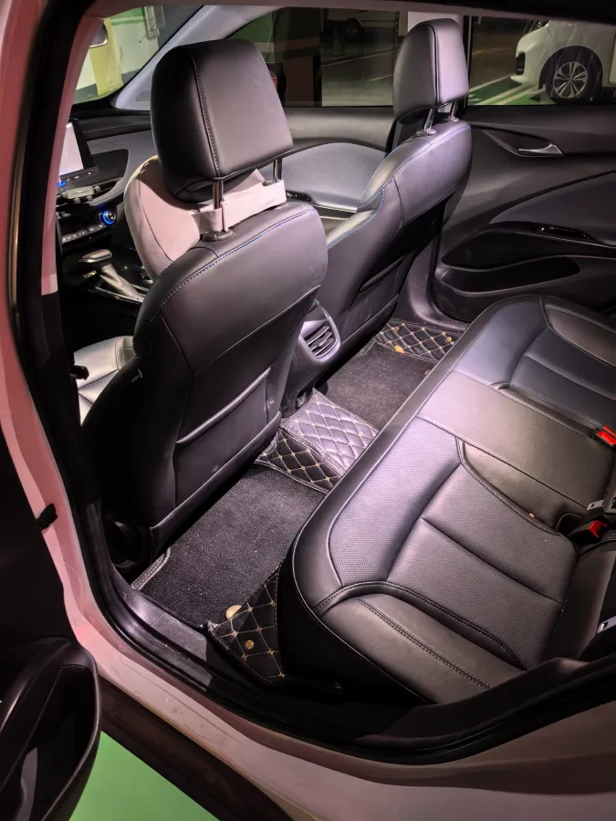 2022 Buick Velite 6 BEV 61.1KWH,autocango,china used car exporter,china ev exporter,chinese used car exporter,chinese used ev exporter