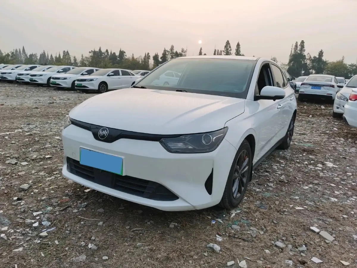 2021 Weltmeister E.5 BEV 58.589KWH