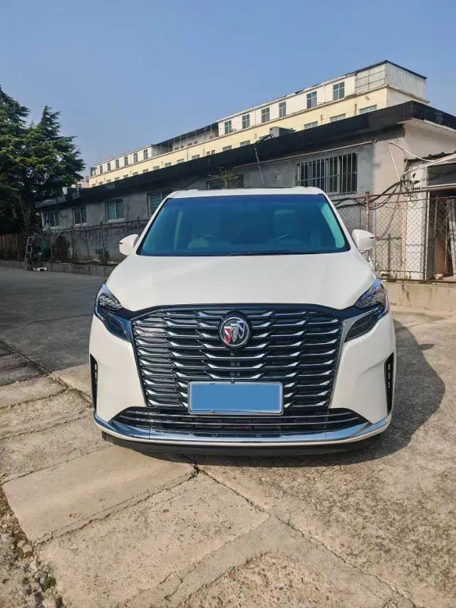 2023 Buick GL8 2.0T 237HP L4 9AT,autocango,china used car exporter,china ev exporter,chinese used car exporter,chinese used ev exporter