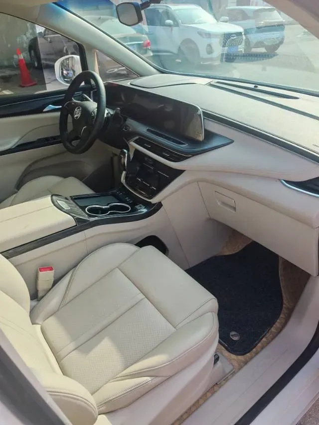 2023 Buick GL8 2.0T 237HP L4 9AT,autocango,china used car exporter,china ev exporter,chinese used car exporter,chinese used ev exporter