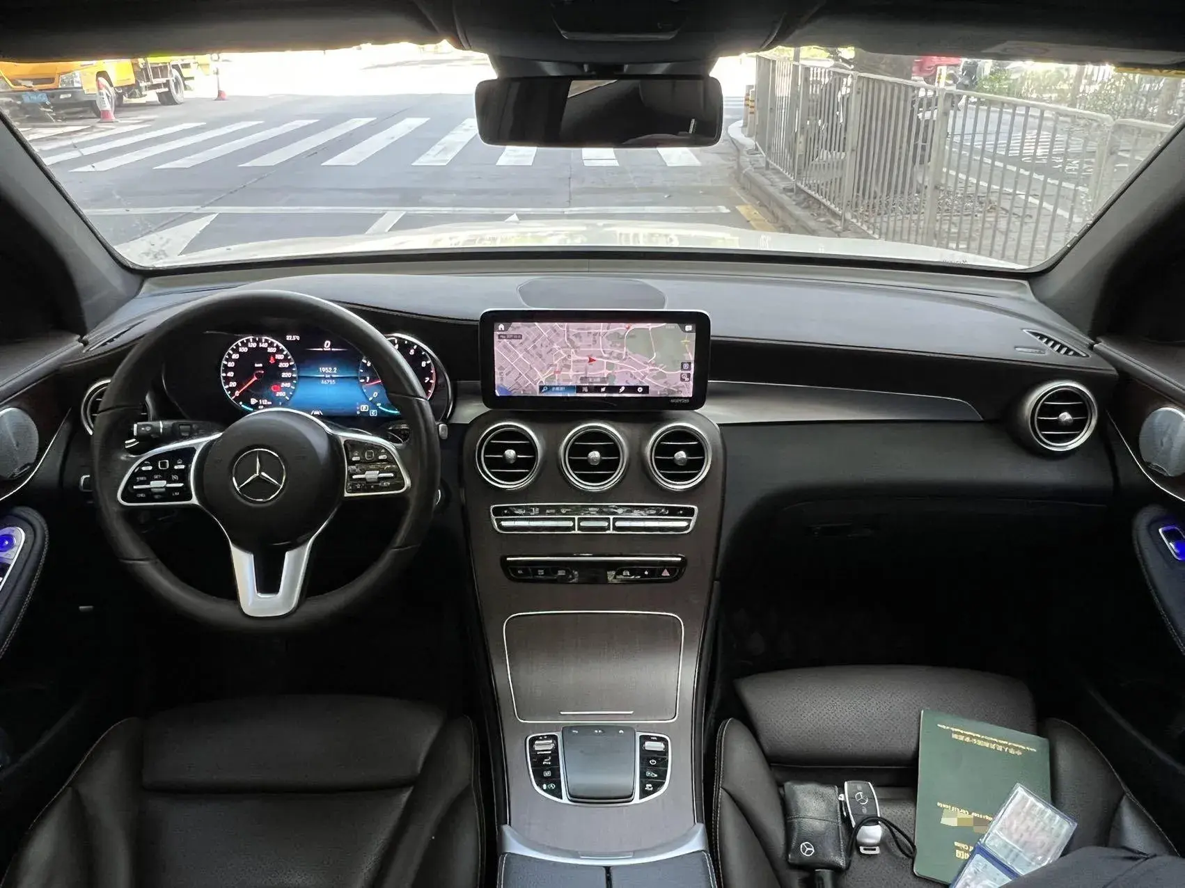 2021 MERCEDES-BENZ GLC thumbnail 4