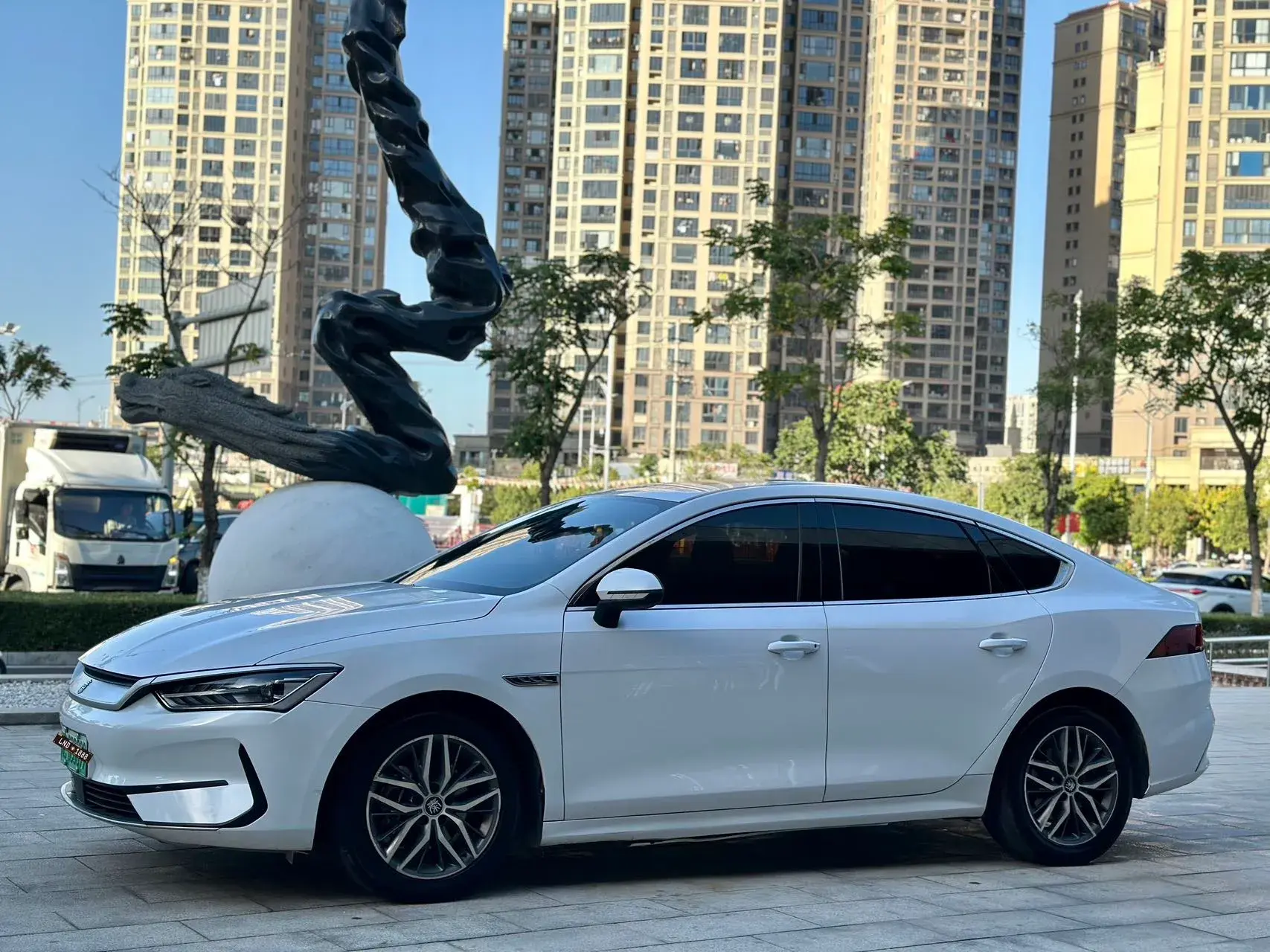 2021 BYD QIN view 1