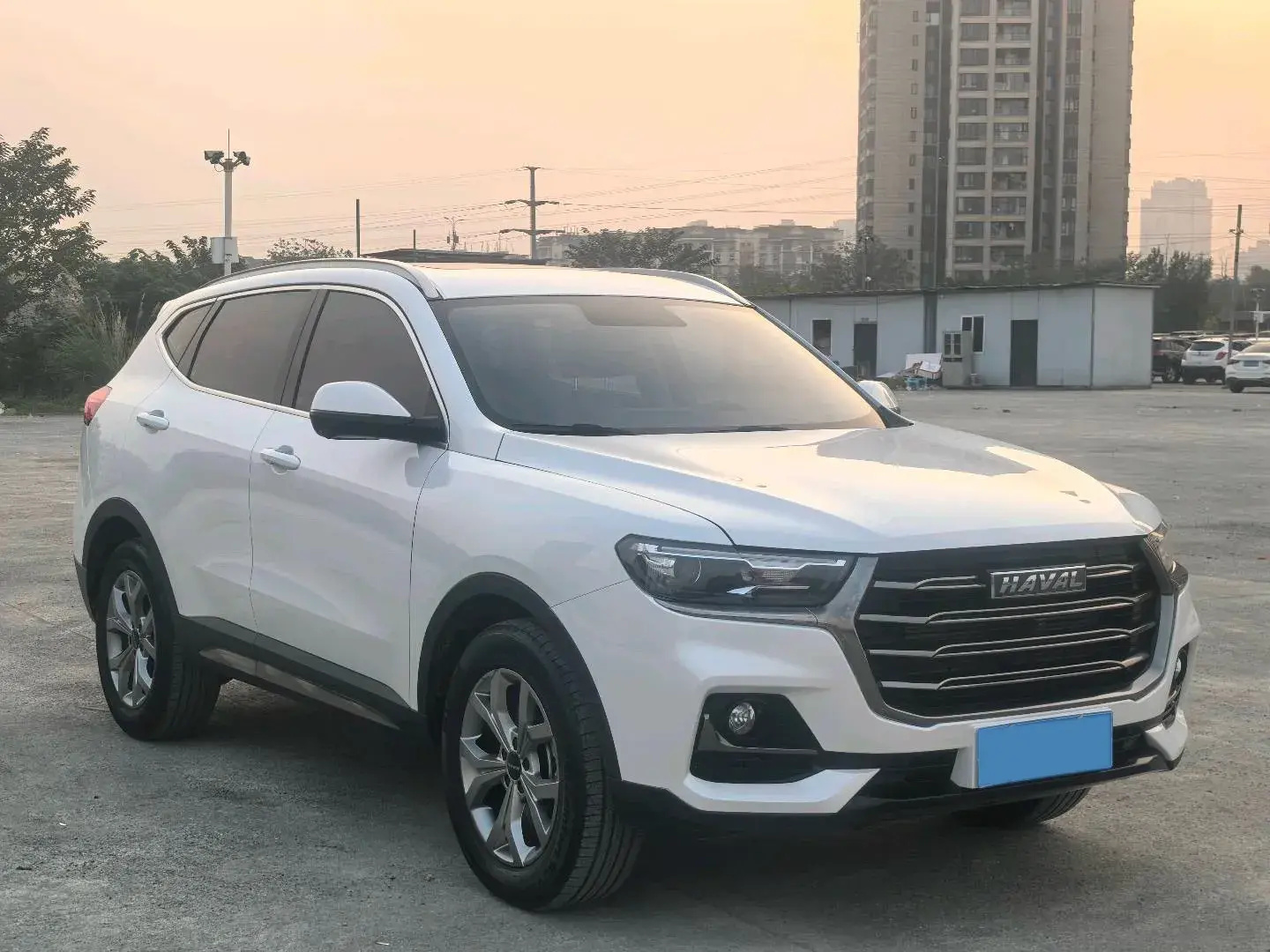 2021 HAVAL H6 thumbnail 3