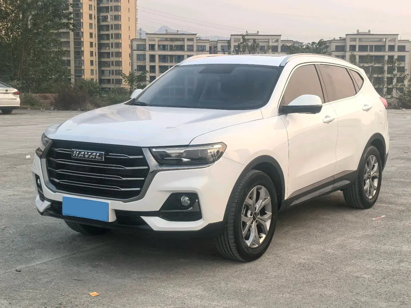 2021 HAVAL H6 view 1