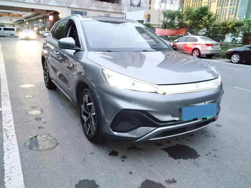 2022 BYD YUAN thumbnail 4