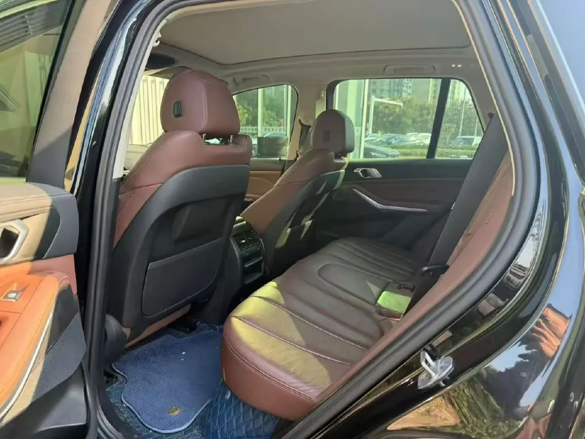 2021 BMW X5 2.0T 265HP L4 8AT,autocango,china used car exporter,china ev exporter,chinese used car exporter,chinese used ev exporter