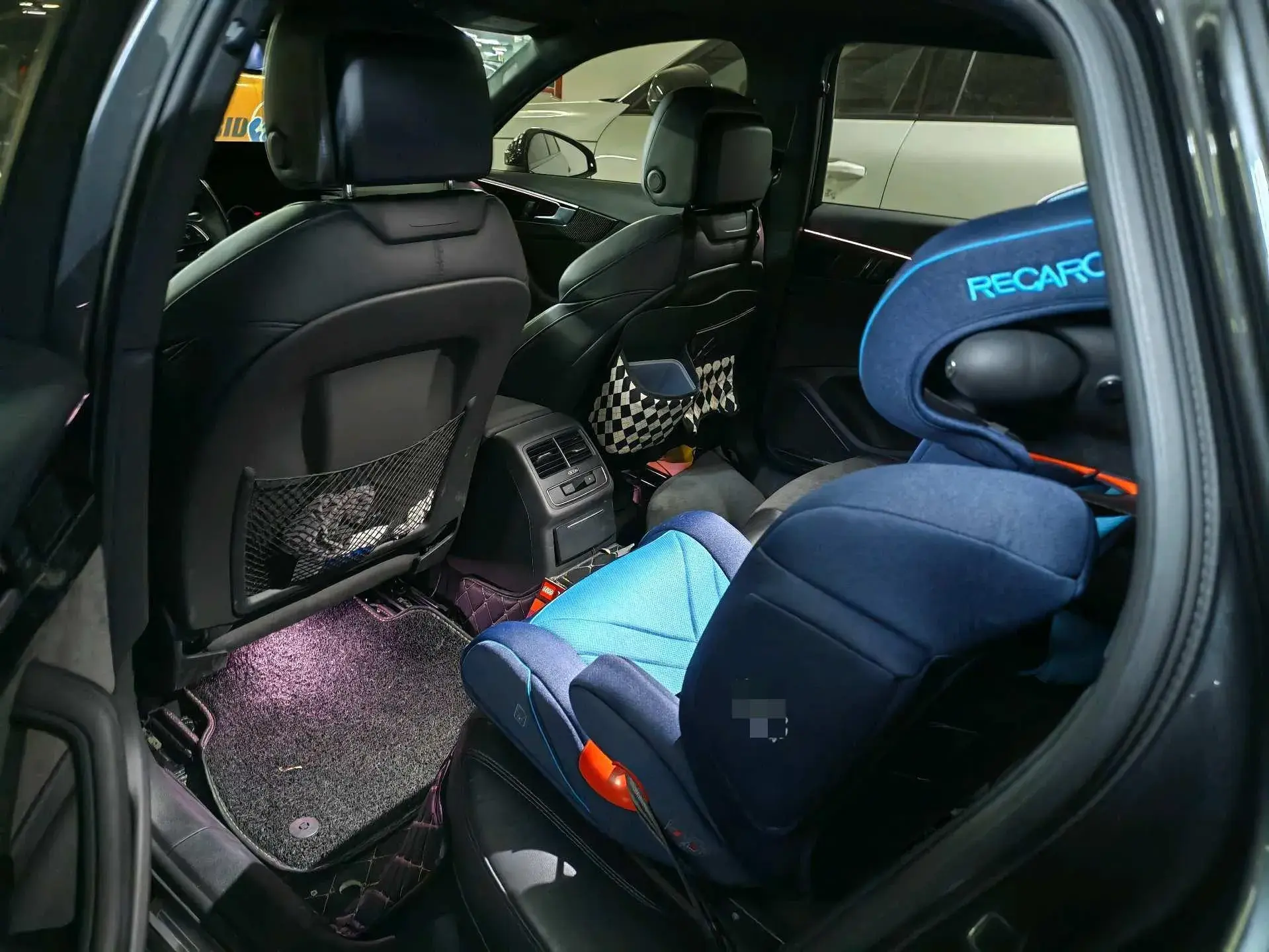 2022 AUDI A4L thumbnail 2