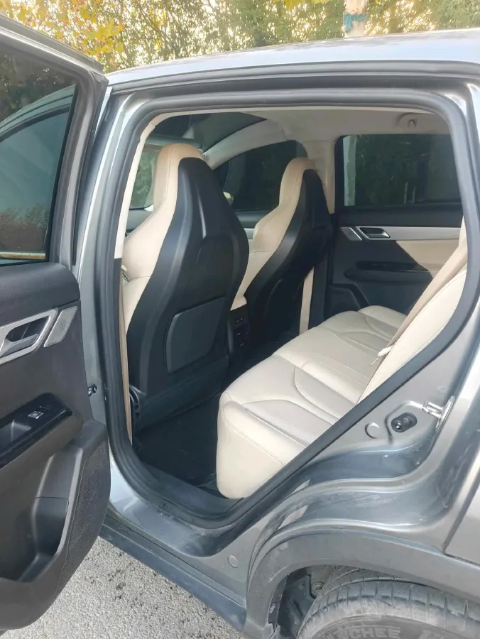 2018 Suzuki Alivio 1.6L 122HP L4 6AT,autocango,china used car exporter,china ev exporter,chinese used car exporter,chinese used ev exporter