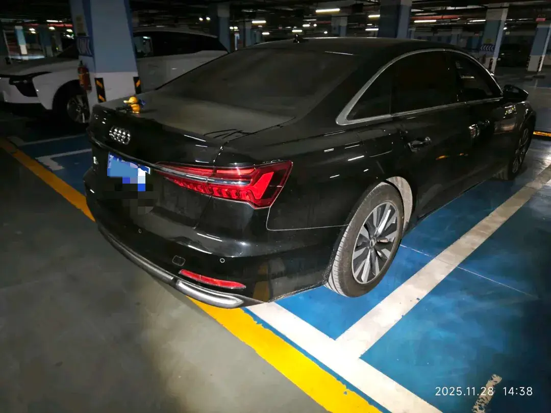 2021 AUDI A6L thumbnail 3