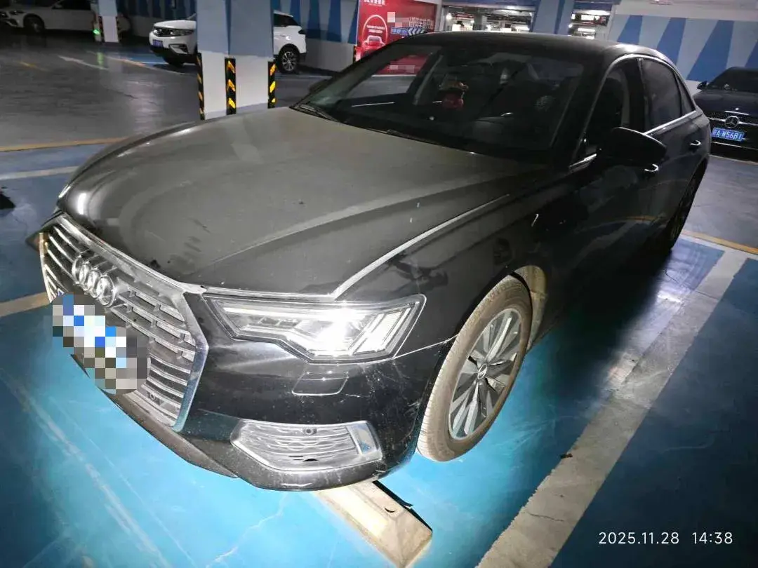 2021 AUDI A6L view 1