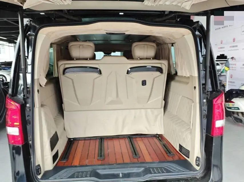 2020 Mercedes-Benz Vito 2.0T 211HP L4 9AT,autocango,china used car exporter,china ev exporter,chinese used car exporter,chinese used ev exporter