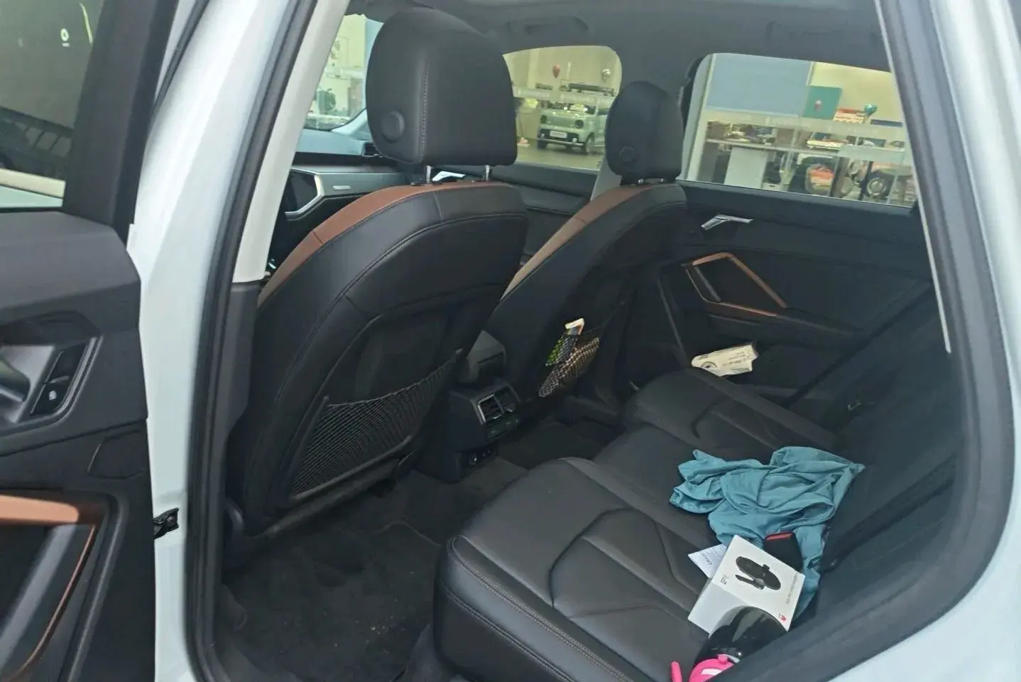 2021 AUDI Q3 thumbnail 2