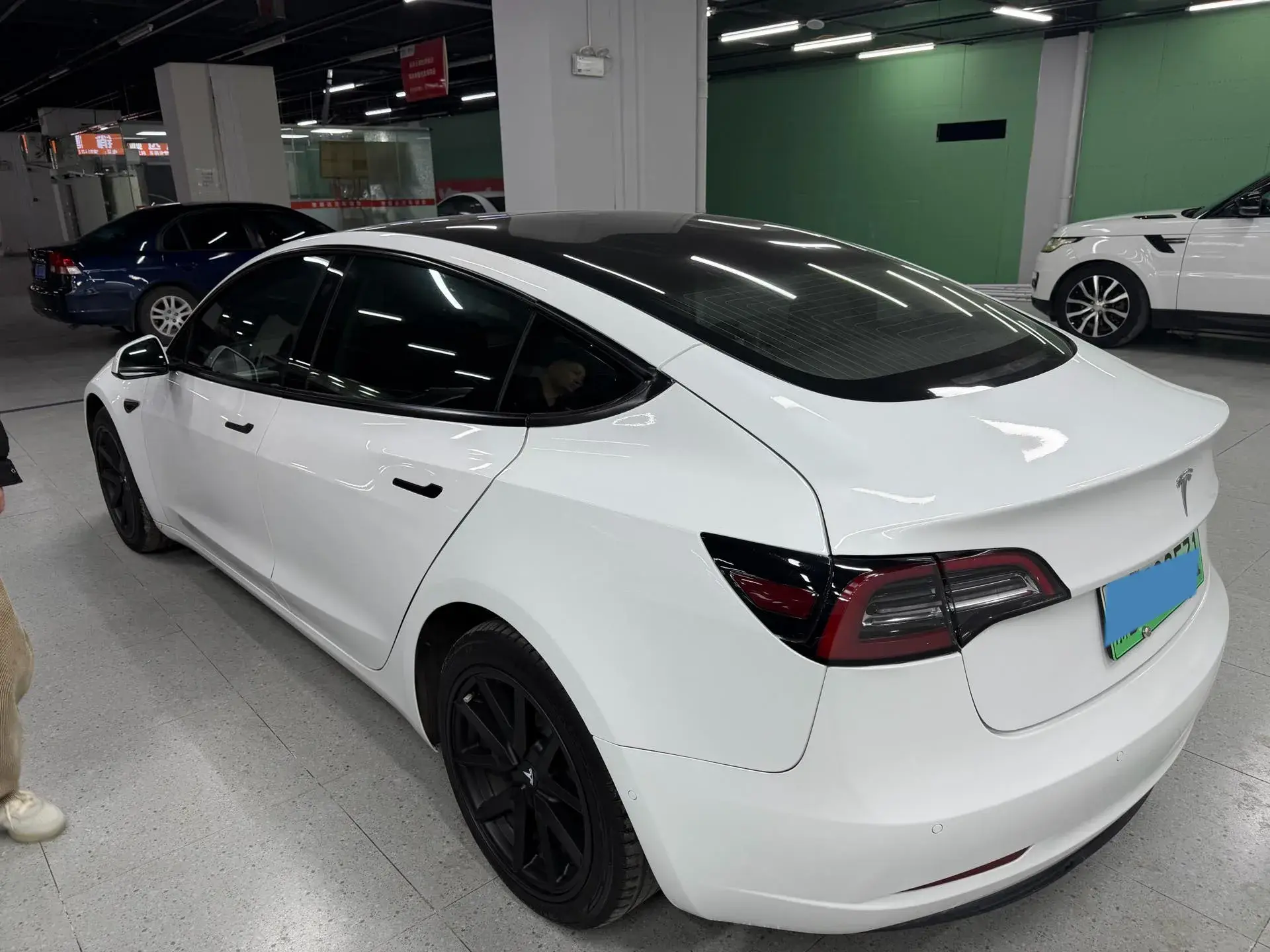 2022 TESLA MODEL thumbnail 4