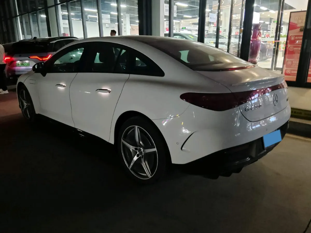 2022 Mercedes-Benz EQE Class BEV 96.1KWH,autocango,china used car exporter,china ev exporter,chinese used car exporter,chinese used ev exporter