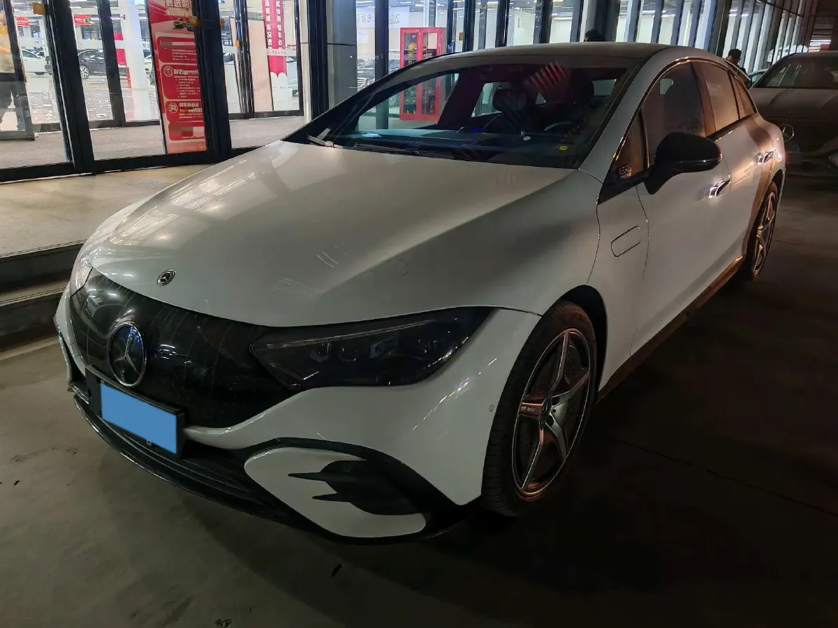 2022 Mercedes-Benz EQE Class BEV 96.1KWH,autocango,china used car exporter,china ev exporter,chinese used car exporter,chinese used ev exporter