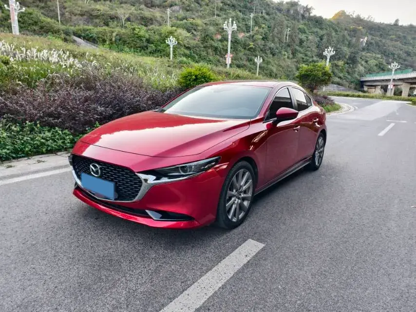 2020 MAZDA 3 view 1