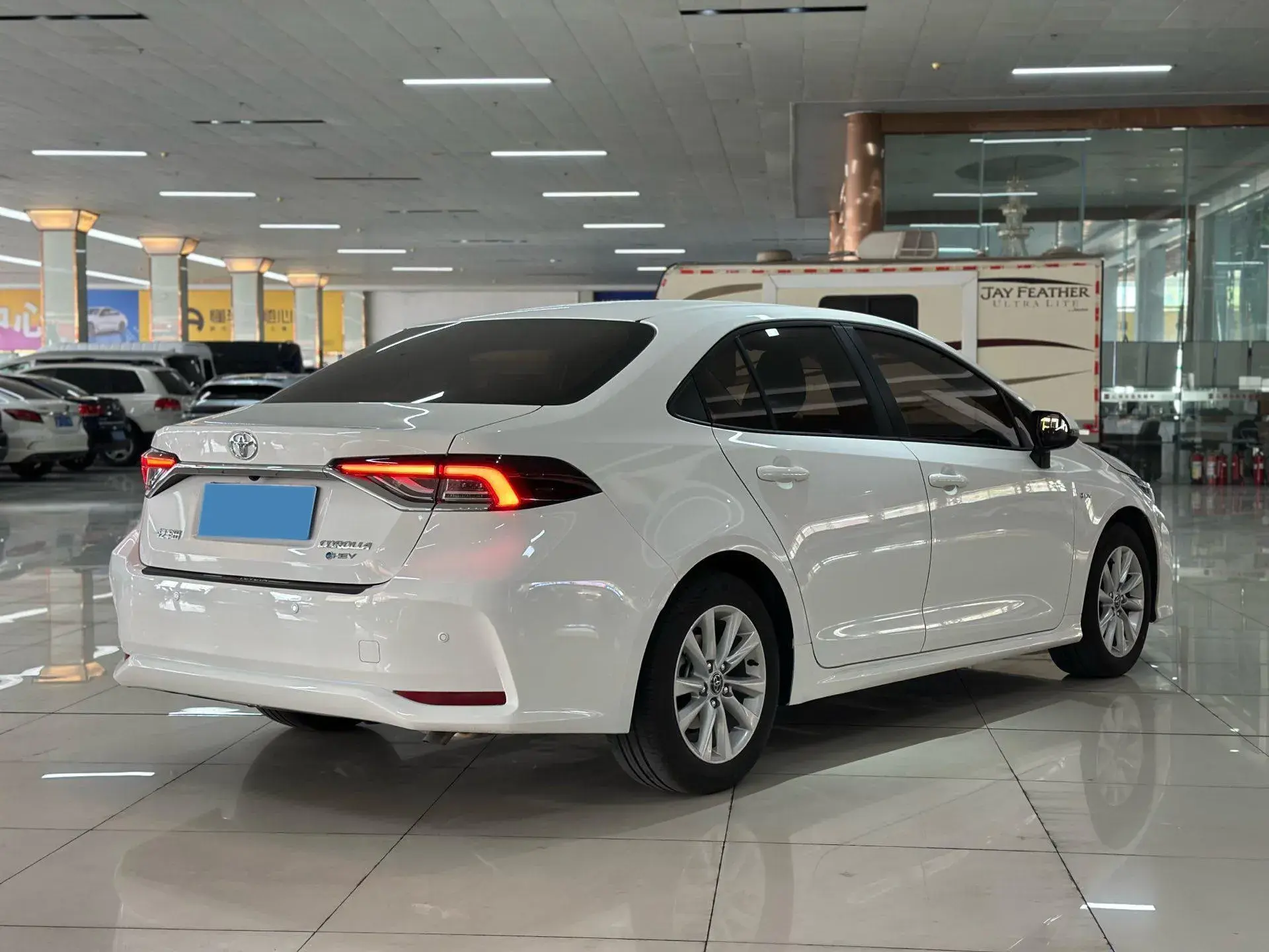 2024 TOYOTA COROLLA thumbnail 4