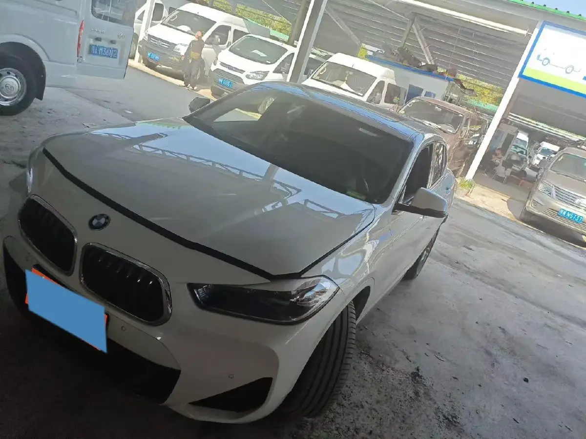 2022 BMW X2 2.0T 192HP L4 7DCT