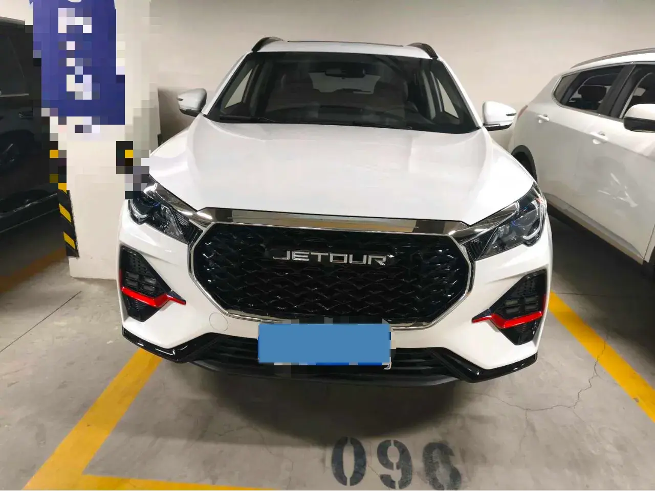 2024 JETOUR X70 thumbnail 2