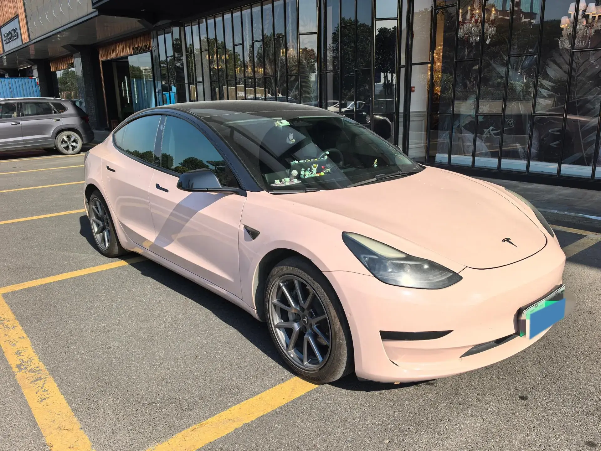 2021 TESLA MODEL thumbnail 3