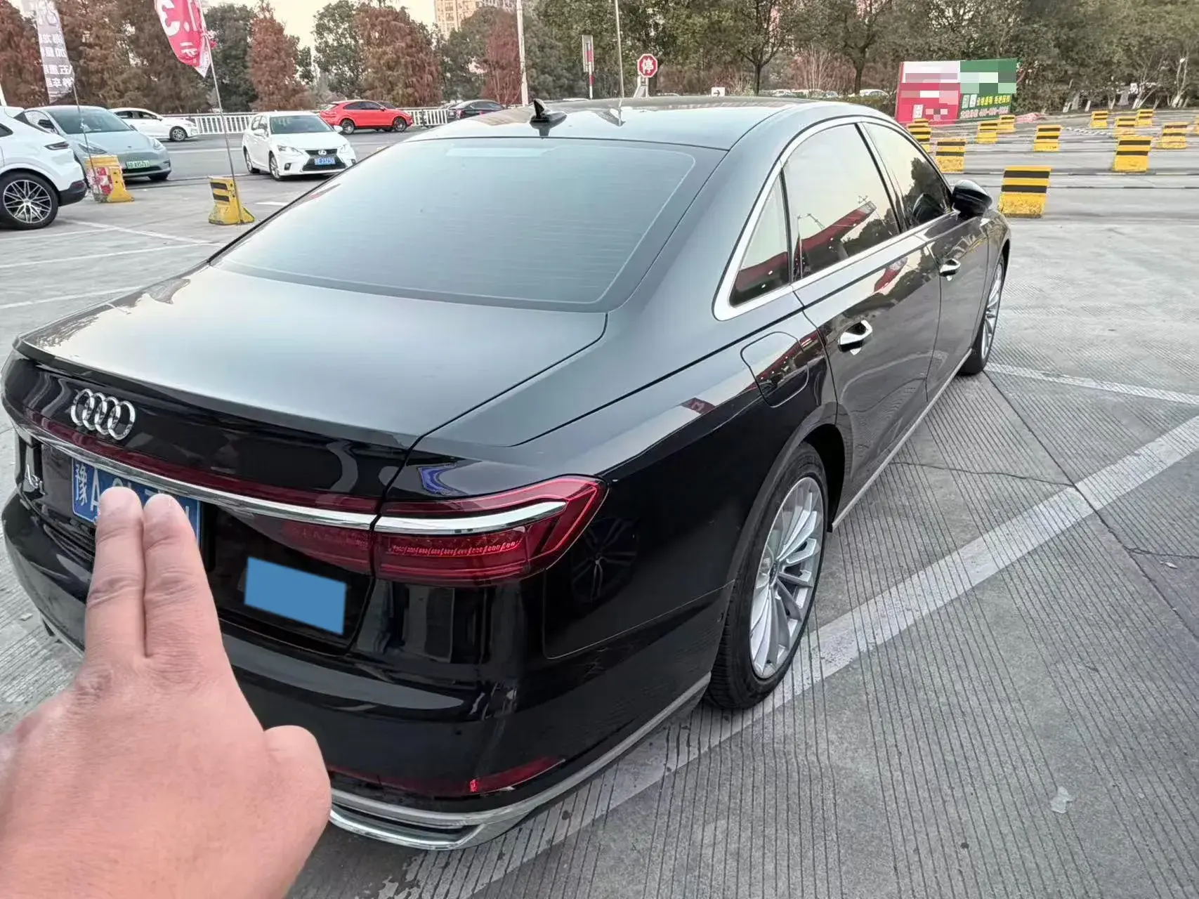 2021 AUDI A8 thumbnail 2