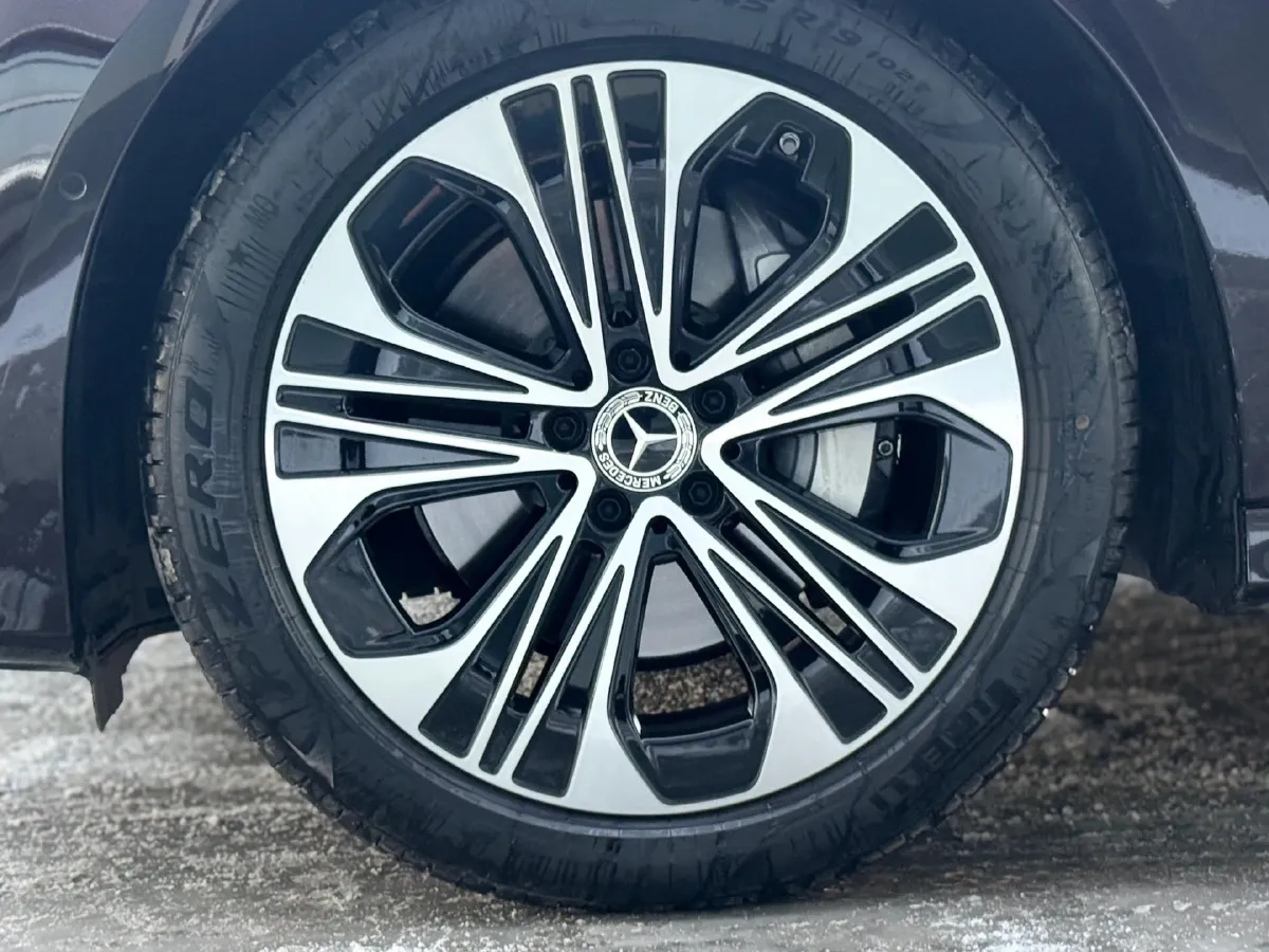 2025 Mercedes-Benz E Class 2.0T 258HP L4 9AT,autocango,china used car exporter,china ev exporter,chinese used car exporter,chinese used ev exporter