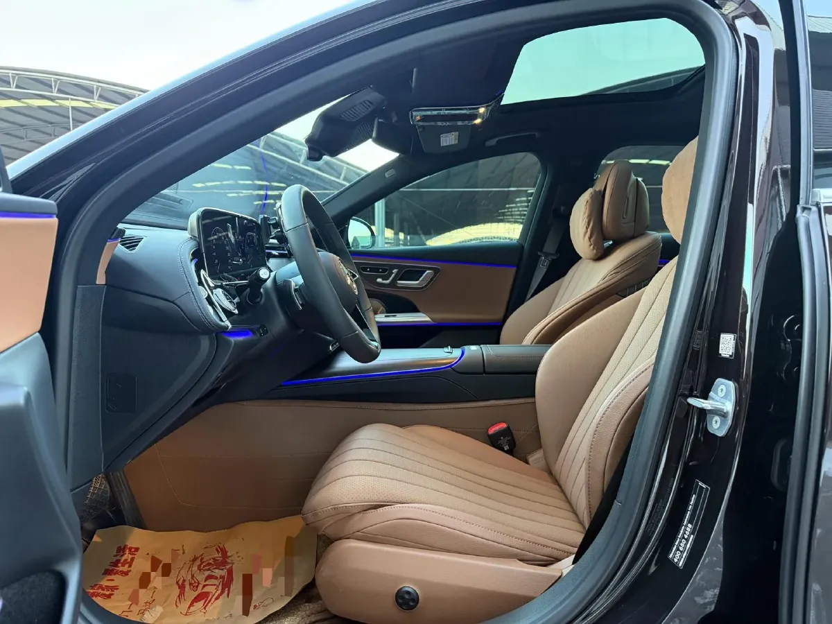 2025 Mercedes-Benz E Class 2.0T 258HP L4 9AT,autocango,china used car exporter,china ev exporter,chinese used car exporter,chinese used ev exporter