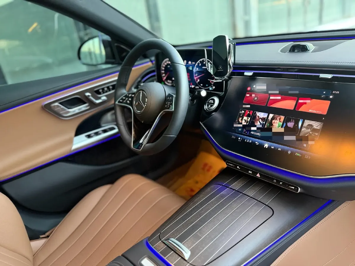 2025 Mercedes-Benz E Class 2.0T 258HP L4 9AT,autocango,china used car exporter,china ev exporter,chinese used car exporter,chinese used ev exporter