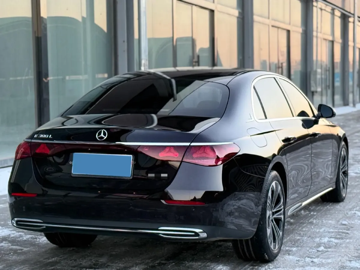 2025 Mercedes-Benz E Class 2.0T 258HP L4 9AT,autocango,china used car exporter,china ev exporter,chinese used car exporter,chinese used ev exporter