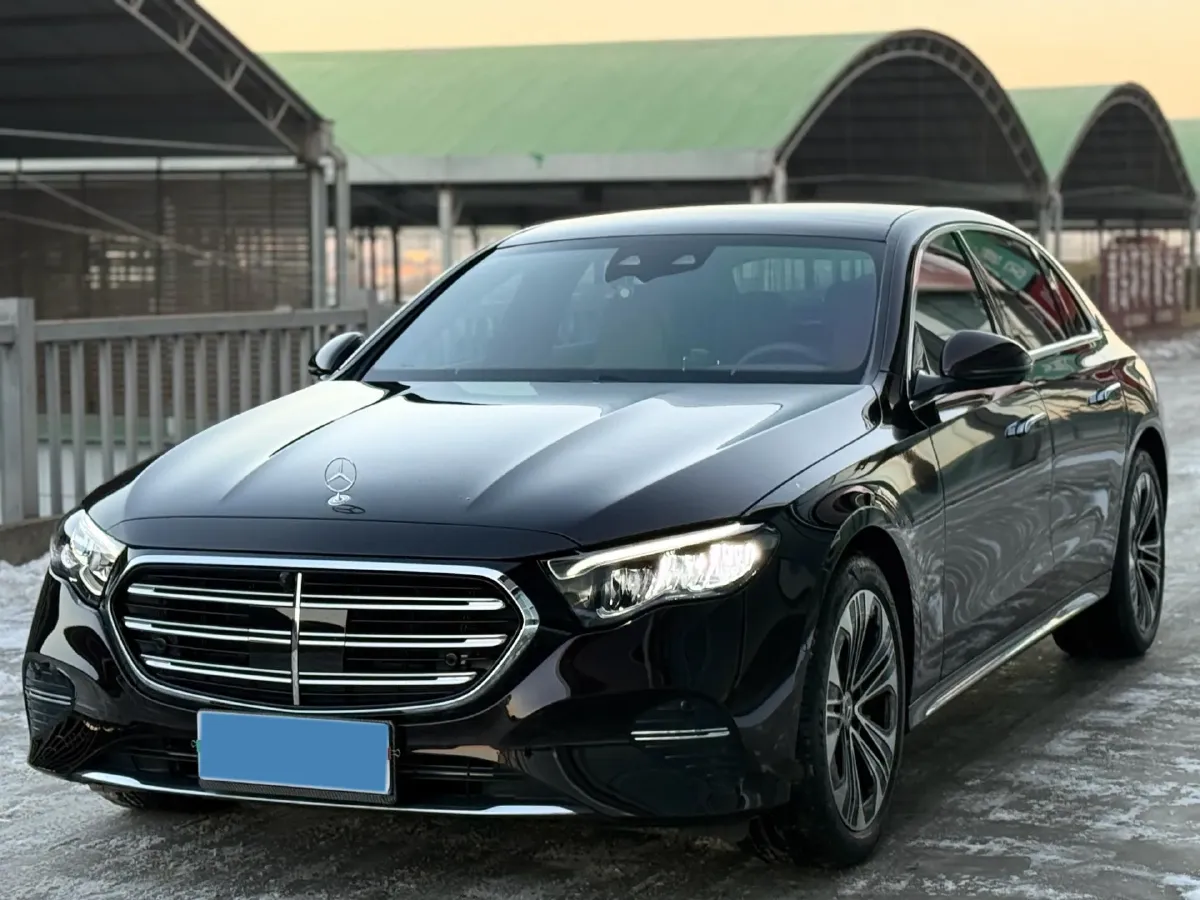 2025 Mercedes-Benz E Class 2.0T 258HP L4 9AT,autocango,china used car exporter,china ev exporter,chinese used car exporter,chinese used ev exporter