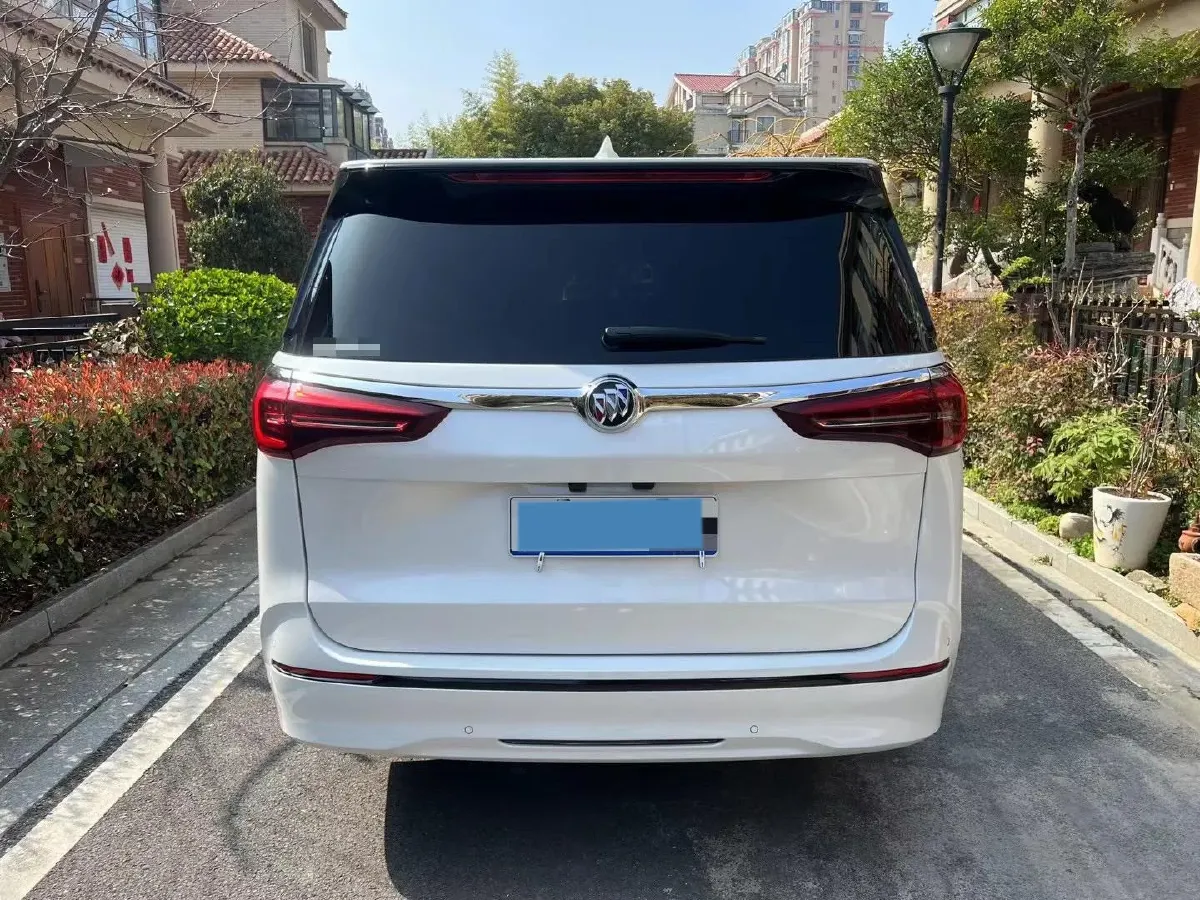 2021 Buick GL8 2.0T 237HP L4 9AT,autocango,china used car exporter,china ev exporter,chinese used car exporter,chinese used ev exporter