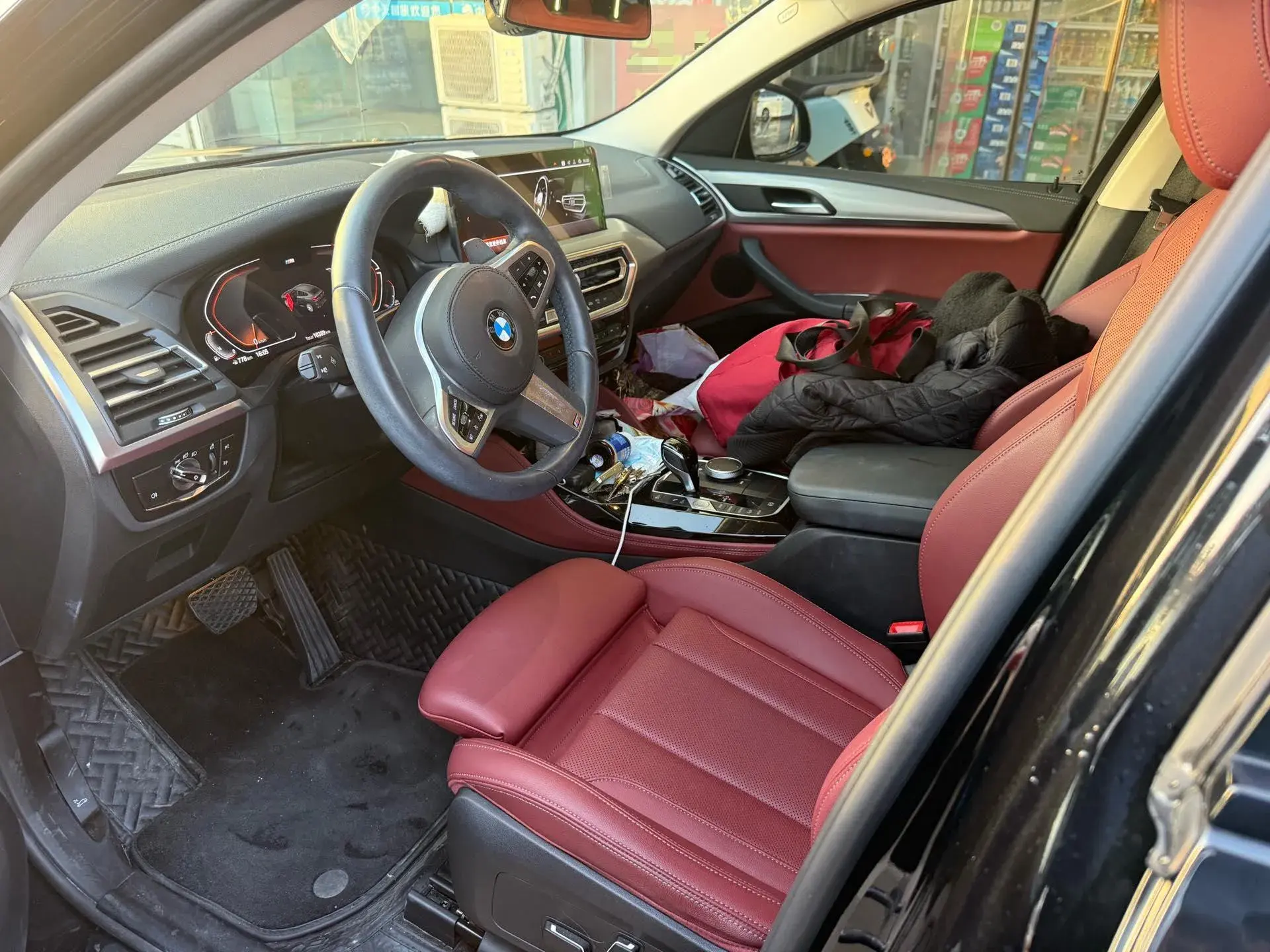 2022 BMW X4 thumbnail 2