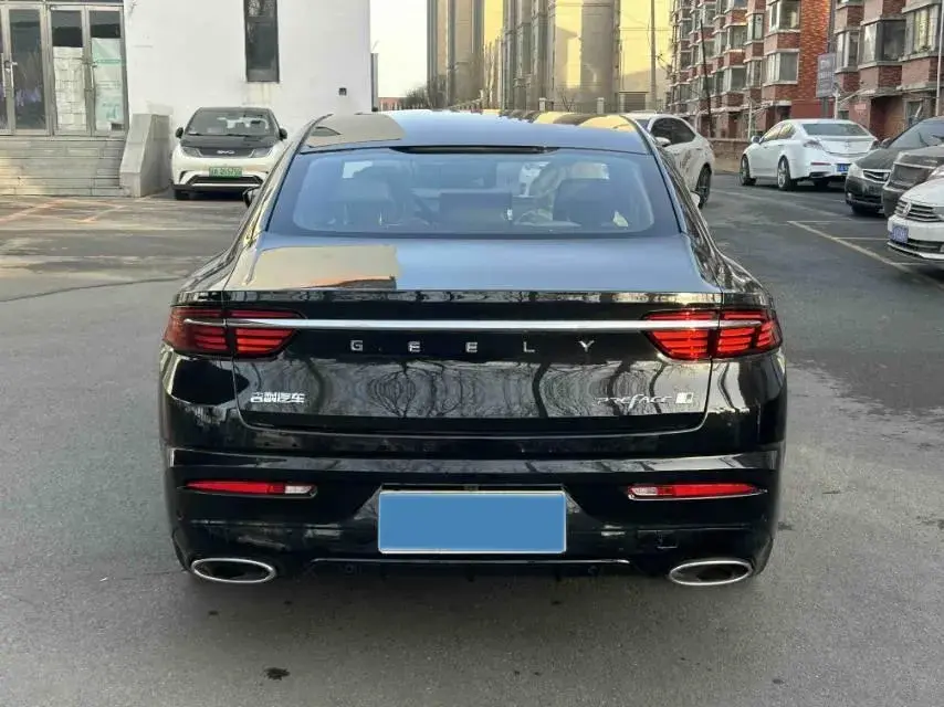 2025 GEELY PREFACE thumbnail 4