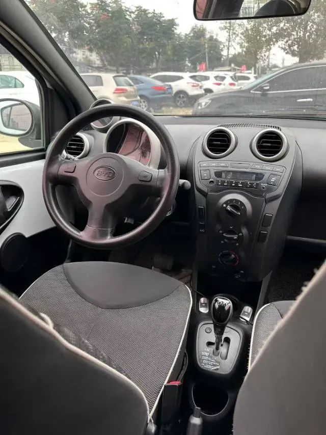 2015 BYD F0 1.0L 68HP L3 5MT,autocango,china used car exporter,china ev exporter,chinese used car exporter,chinese used ev exporter