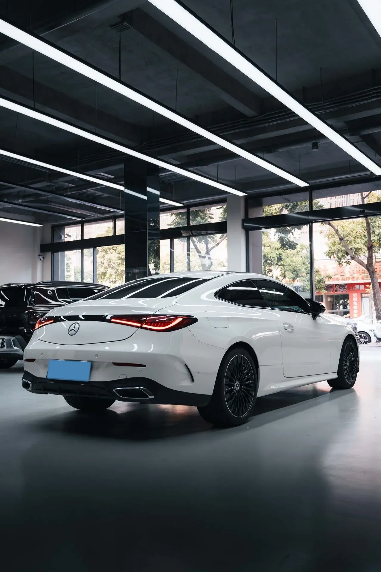 2024 MERCEDES-BENZ CLE thumbnail 3